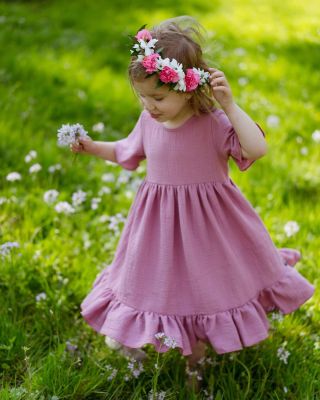 Připravujeme pro Vás novou kolekci z jemného mušelínu! . Lehký, prodyšný a neskutečně příjemný na nošení – přesně takový...