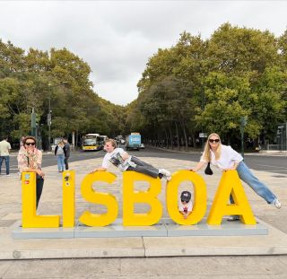 Nás dvě už znáte, ale teď vám chci představit Olivku a Felixe. 💛💛💛💛💛 Tihle dva stáli u zrodu DIDI OLI. Značka začala...